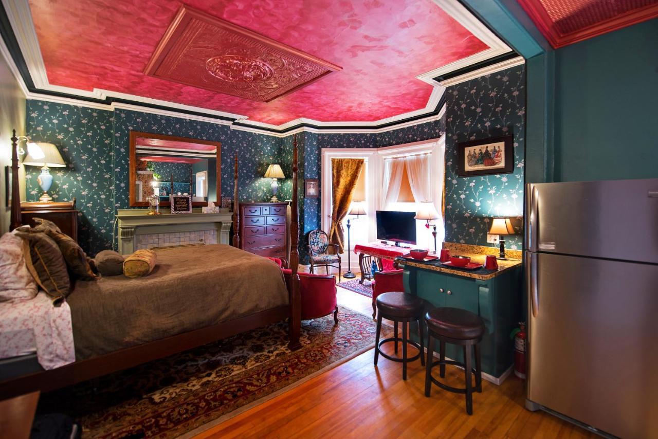Earle Of Leinster B&B Saint John Bagian luar foto
