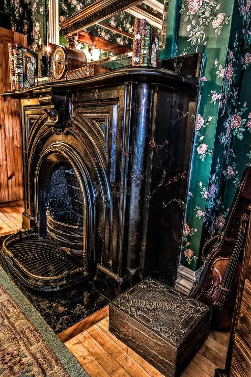 Earle Of Leinster B&B Saint John Ruang foto